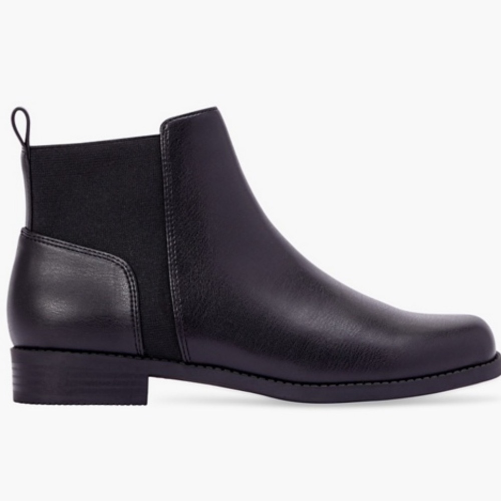 Lennon Chelsea Boot